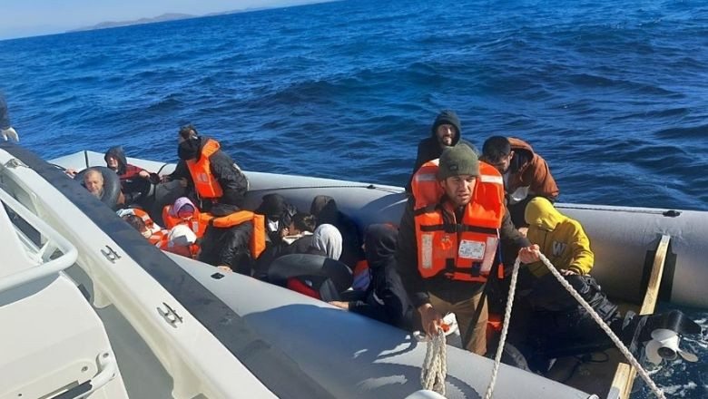 Ayvalık Denizinde Can Pazarı! Ayvalık Denizinde Can Pazarı! - 1. resim