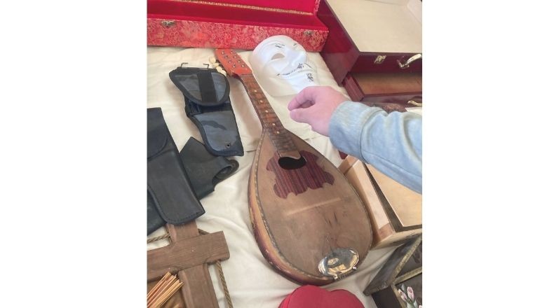 Antika 300 Yıllık Mandolin Balıkesir'de