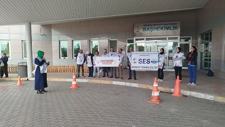 Sağlık Çalışanlarından Vergi Adaleti Eylemi Sağlık Çalışanlarından Vergi Adaleti Eylemi