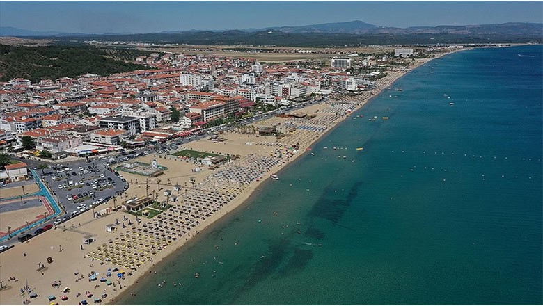 Ayvalık: Nüfusu ile Öne Çıkan Ege'nin Turizm Cenneti Ayvalık: Nüfusu ile Öne Çıkan Ege'nin Turizm Cenneti