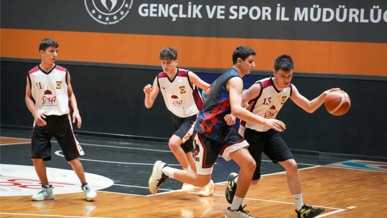 Genç Basketbolcular Balıkesir’de Sahaya Çıktı!