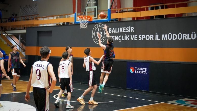 Genç Basketbolcular Balıkesir’de Sahaya Çıktı!