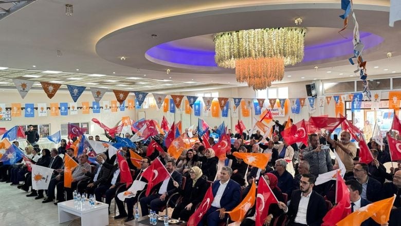 İvrindi'de AK Parti 8. Olağan İlçe Kongresi Gerçekleştirildi