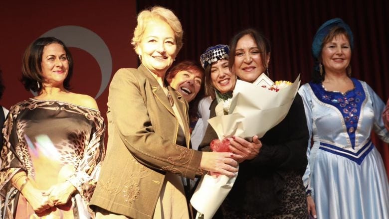 Burhaniye'de Şişman Prenses Uyandı!