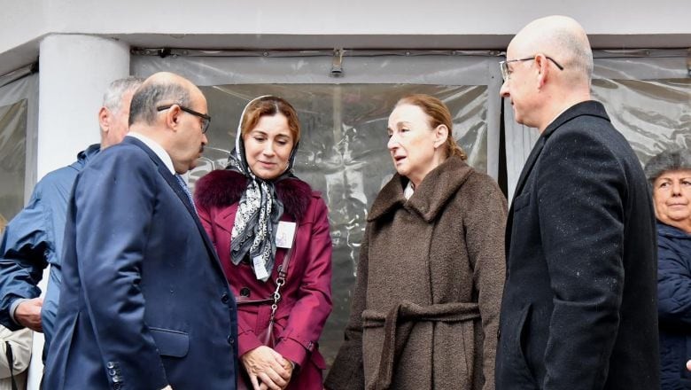 Ayvalık Halkı Hayırseverini Unutmayacak