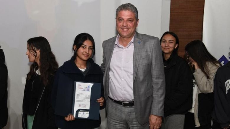Balıkesir'de Dijital Dershane Hizmete Girdi