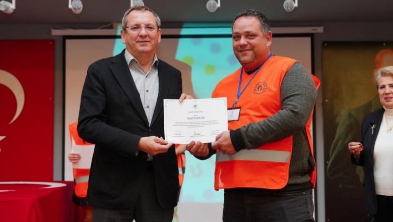38 Saatlik Eğitim Sertifikalarla Taçlandı