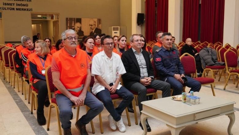 38 Saatlik Eğitim Sertifikalarla Taçlandı