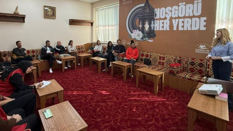 Balıkesir'de Yurt Öğrencilerine KADES Desteği Verildi
