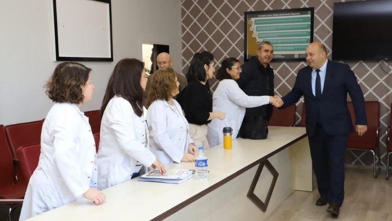 Başkan Palaz'dan Öğretmenler Günü Sürprizi