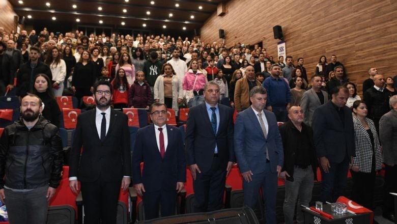 Mustafa Kemal Oratoryosu Balıkesir'de Sahnelendi