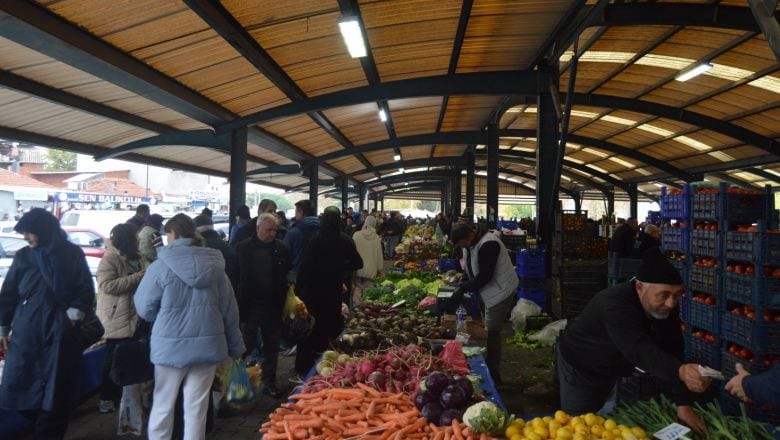 Balıkesir Pazarlarında Kış Hareketliliği Başladı!
