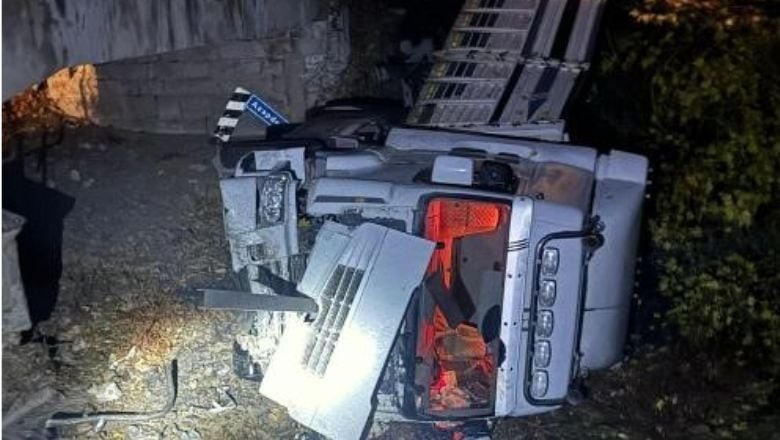 Balya’da Tır Kontrolden Çıktı Köprüden Uçtu!