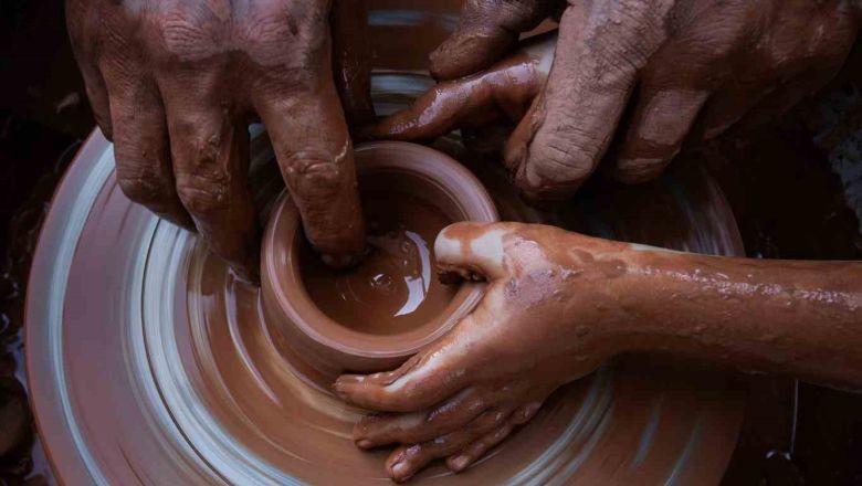 Ateşe Dayanıklı Toprak Kaplar Neden Koku Yapar?