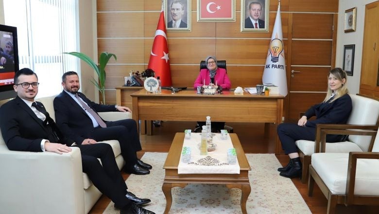 Milletvekili Uygur Balıkesir Teşkilatını Ağırladı