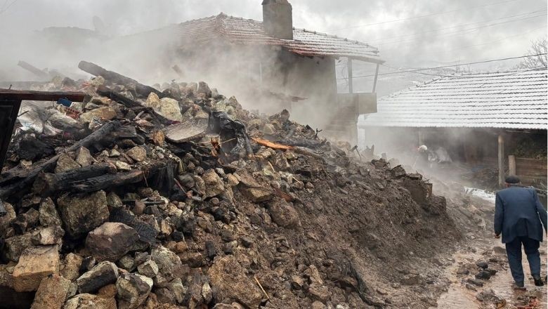 Karla Kaplı Köyde Hüzün Hakim