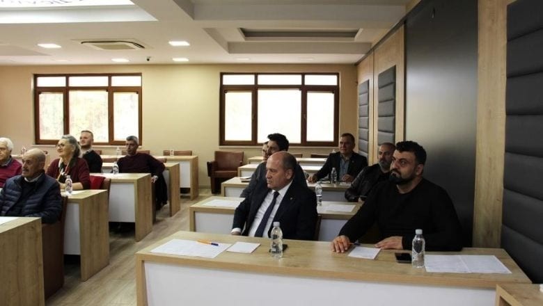 Edremit’te İş Dünyasını Şekillendiren Eğitim!
