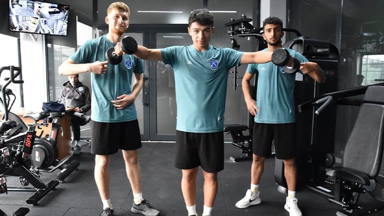 Balıkesir Büyükşehir Belediyespor, Bigadiç Maçına Hazırlanıyor Balıkesir Büyükşehir Belediyespor, Bigadiç Maçına Hazırlanıyor