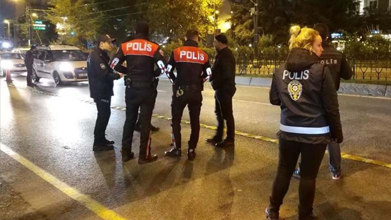Balıkesir Emniyeti Suç ve Kaçakçılığa Geçit Vermiyor Balıkesir Emniyeti Suç ve Kaçakçılığa Geçit Vermiyor