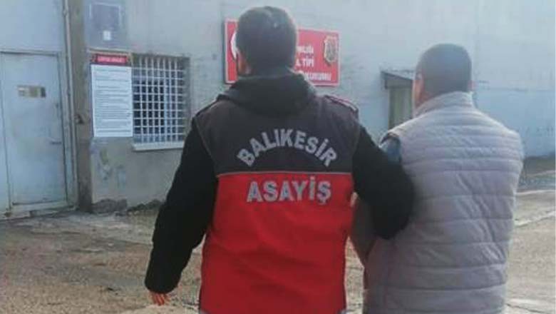 Balıkesir’de Eş Zamanlı Operasyon, 45 Kişi Gözaltında Balıkesir’de Eş Zamanlı Operasyon, 45 Kişi Gözaltında