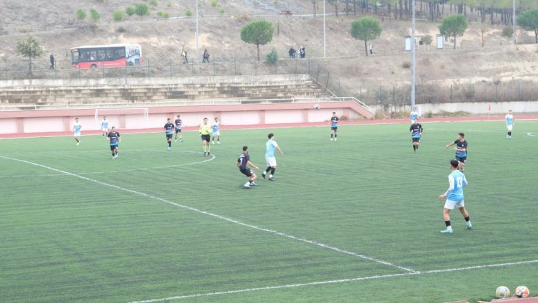 Balıkesir Üniversitesi Futbol Liginde Şampiyon Oldu