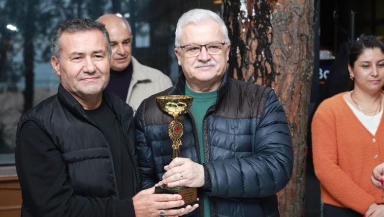 Burhaniye’de Briç Şampiyonları Belli Oldu