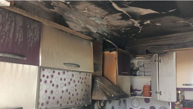Edremit'teki Mutfak Yangını Yürekleri Ağıza Getirdi