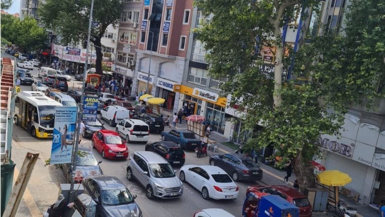 Edremit'te Otopark Sorunu Büyüyor!