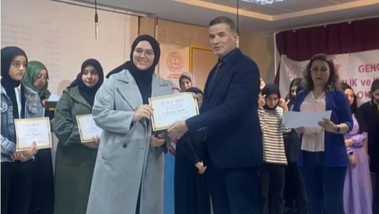 Balıkesir İl Birincisi Edremit Anadolu İmam Hatip Lisesi'nden