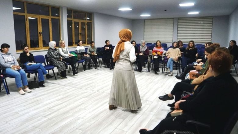 Edremit Belediyesi'nden Bibliyoterapi Çalışmaları
