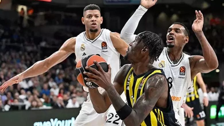 Vinicius Jr Fenerbahçe Maçını İzledi