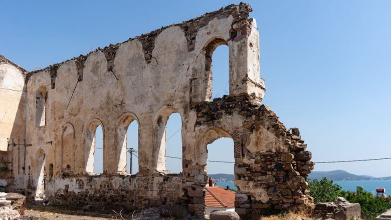 Balıkesir İli Bölgesindeki Kiliseler ve Katedraller