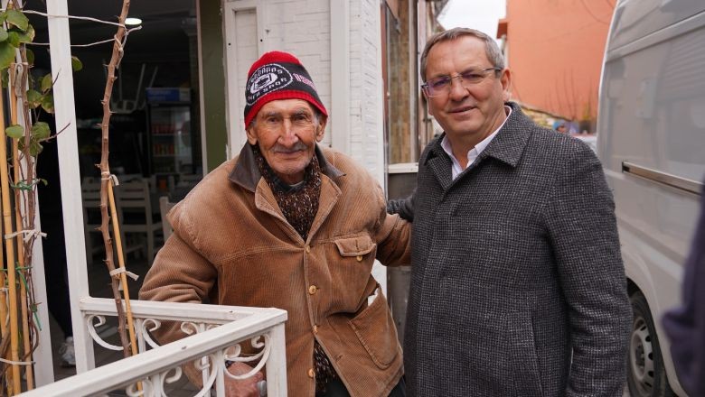 Ayvalık’ta Esnaflar Yeni Yıl İçin Hazır