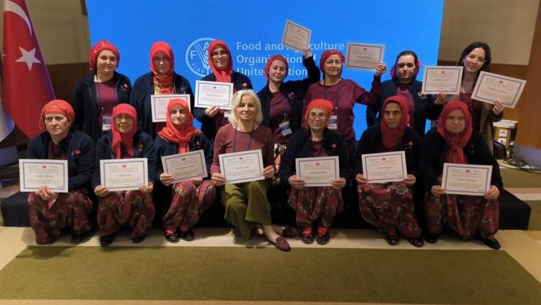 Balıkesir'de Kadın Çiftçiler Üretime Kazandırıldı