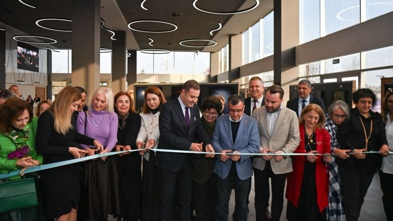 Balıkesir’de “Sesini Duyan Kadınlar” Sergisi Açıldı