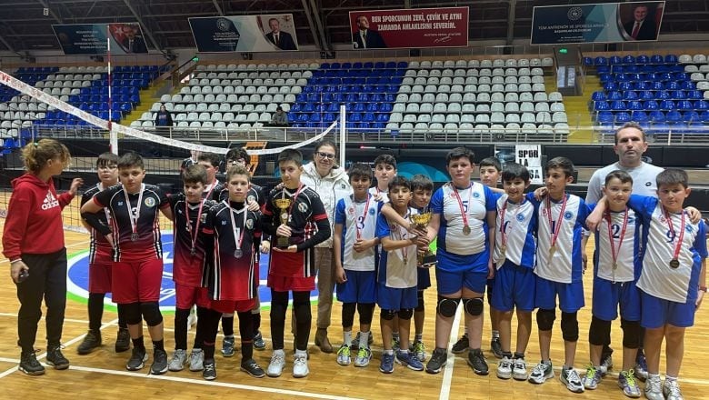 Balıkesir'de Okul Sporları İl Birinciliği Sona Erdi