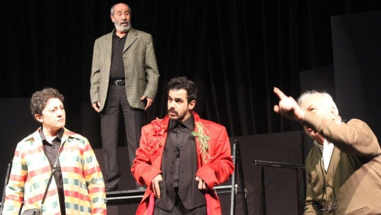 Aziz Nesin’in Mizahı Tiyatroda Hayat Buldu