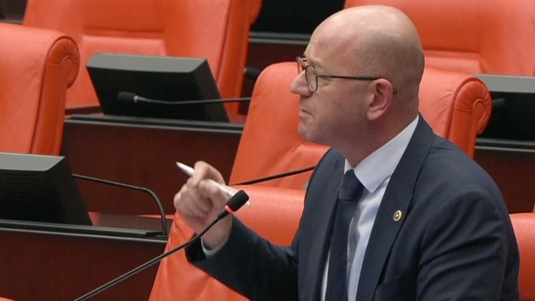 Sarı O Konuyu Gündem Getirdi! "25 Yıldır Bekliyoruz"