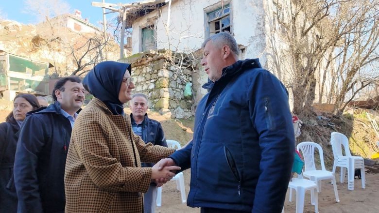 Uygur Şehidin Ailesini Unutmadı!
