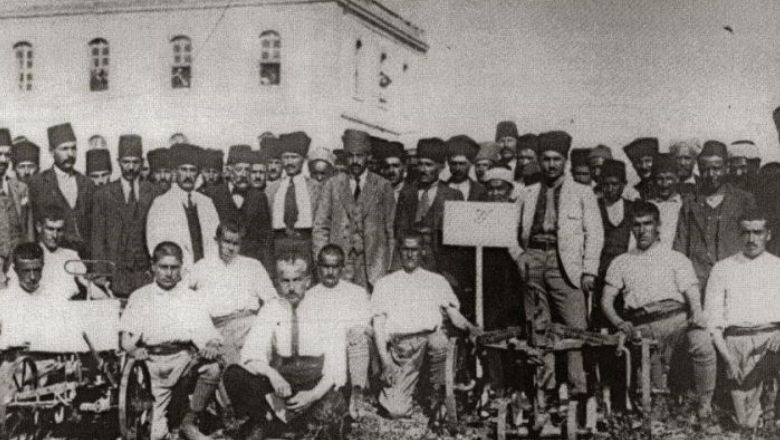Türkiye'de Bulunan İlk Ziraat Mektebi Kepsut'ta!