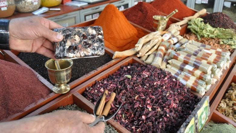 Balıkesir'in Köylerinde Doğal Tedavi Yöntemleri