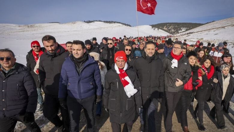 Özgür Özel ve Ensar Aytekin Sarıkamış Yürüyüşünde