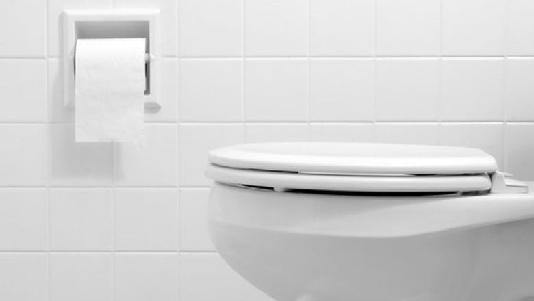 Çamaşır Suyuna Son! Kireci Anında Söküyor