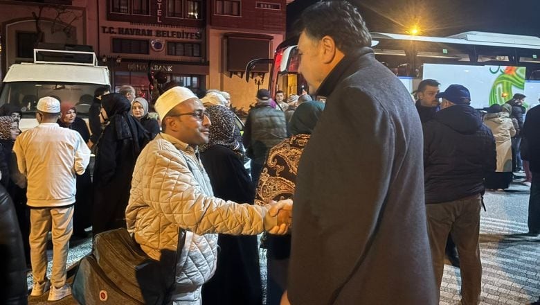 Başkan Ersoy Umre Yolcularını Uğurladı