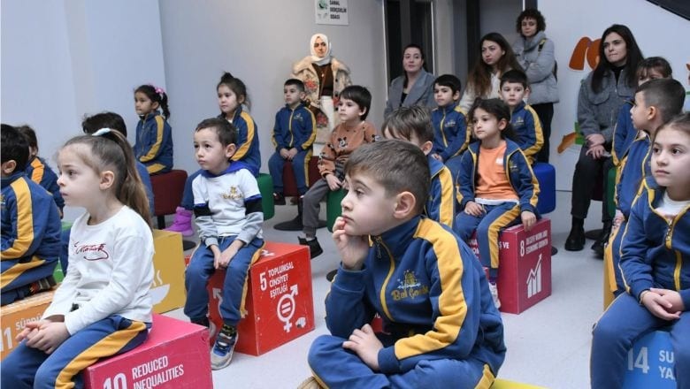 Balıkesir'de Çocuklar Bilimle Yetişiyor