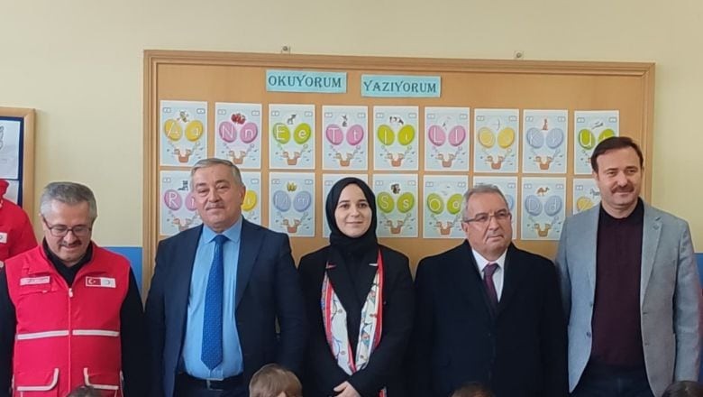 Balıkesir Kızılay Öğrenciler İçin Sındırgı'da