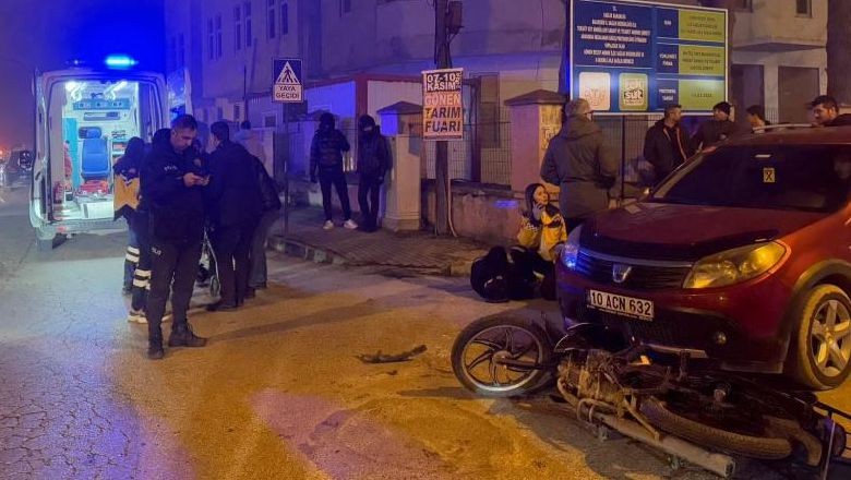 Motosiklet ve Otomobil Çarpıştı! Yaralılar Var