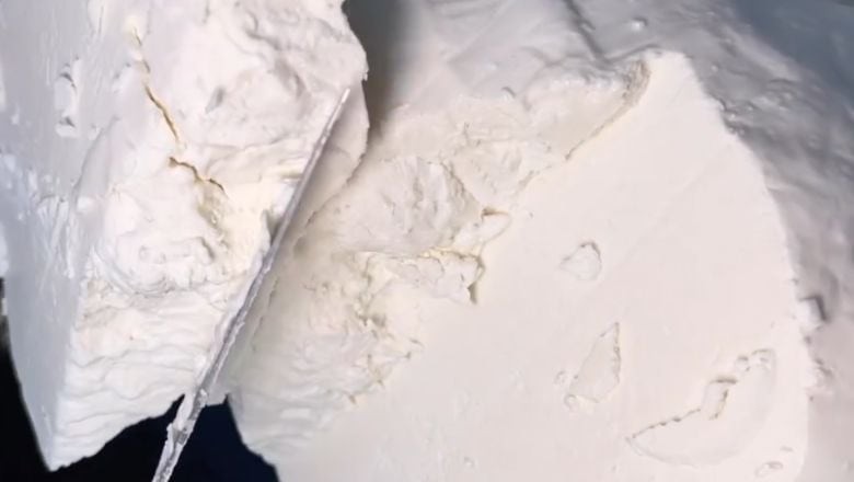 Balıkesir'in Kahvaltılık Kaymak Loru