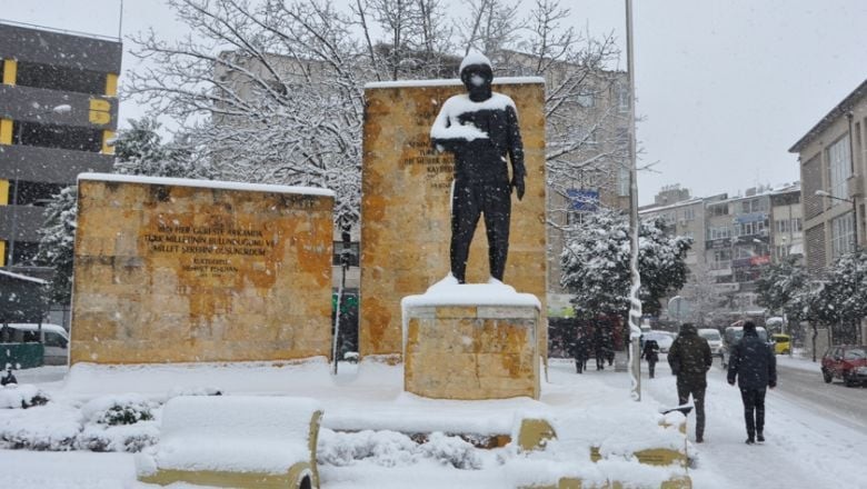 Balıkesir'e Kar Geliyor! Meteoroloji Tarih Verdi