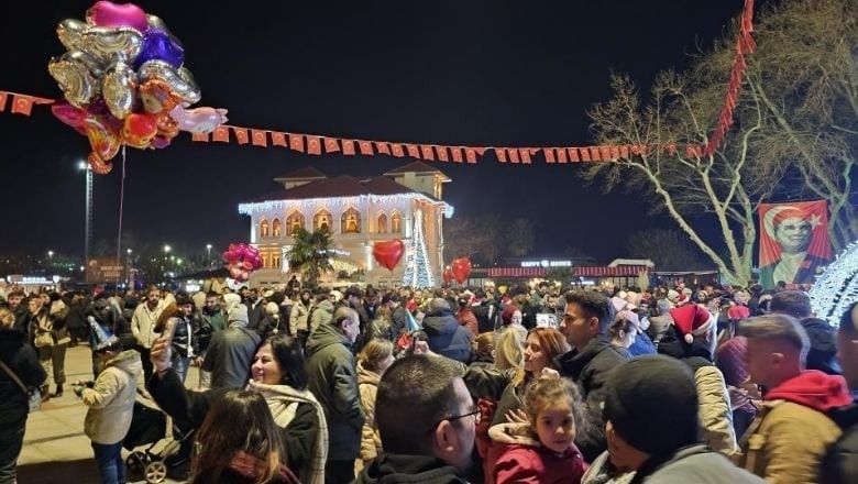 Bandırma'da Yeni Yıla Görkemli Başlangıç